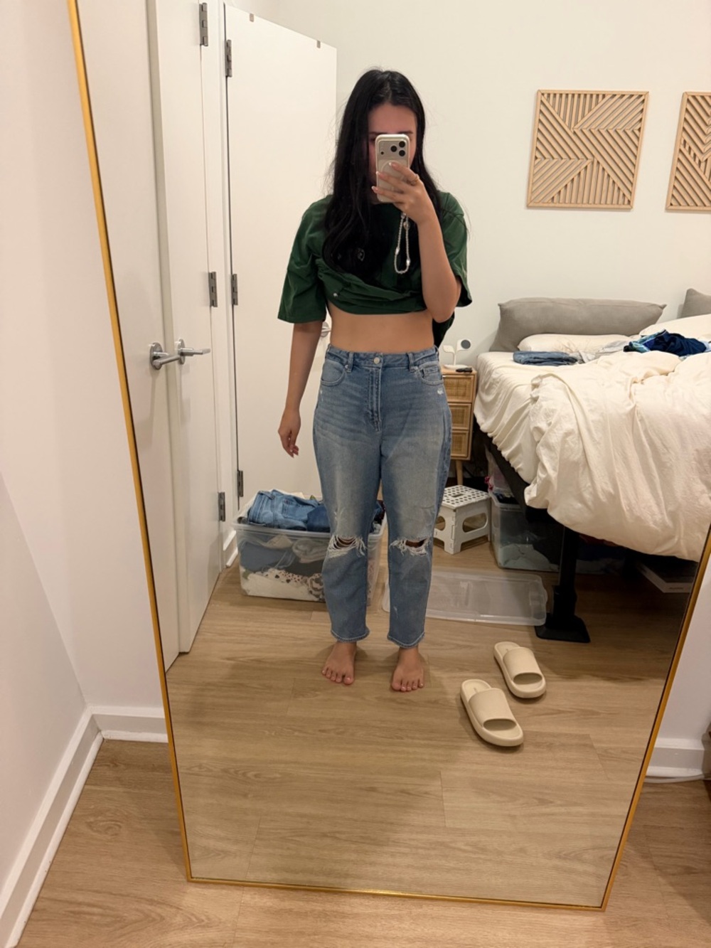 American Eagle Curvy Mom Jeans Size 8
